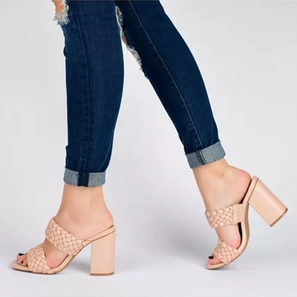 Madden Girl Womens block heel braided sandal